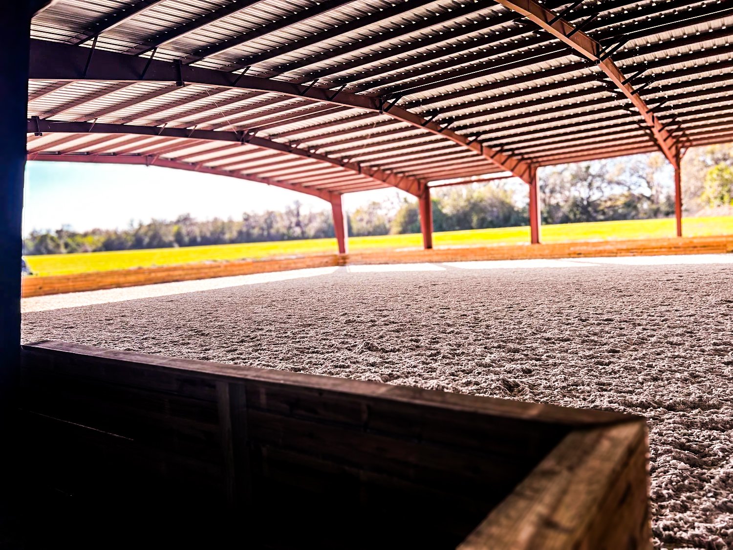 Premium riding arena Reddick Florida